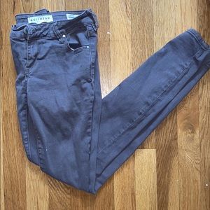 Pacsun Bullhead Low Rise Skinniest 25 Jeans